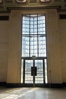 3 Bank Building-039