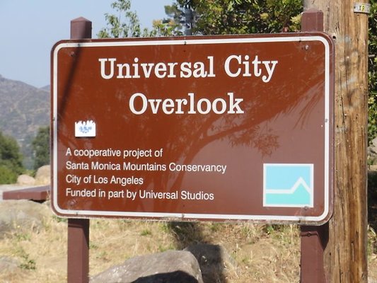 Universal City Overlook Mulholland