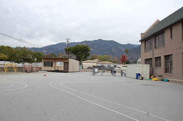 Daniel Webster School.LACO.Pasadena USD.Western Side Asphalt Yard