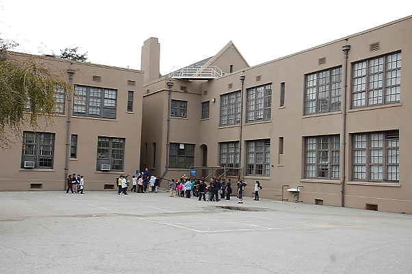 Daniel Webster School.LACO.Pasadena USD.Rear Asphalt Playground