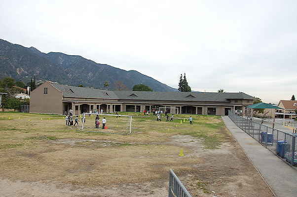 Daniel Webster School.LACO.Pasadena USD.Grassy Area