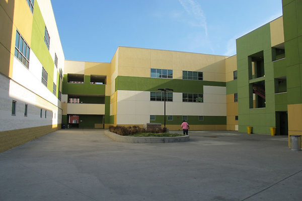 Exterior-Campus-3