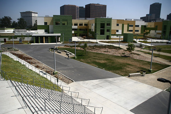 Exterior-Campus-23