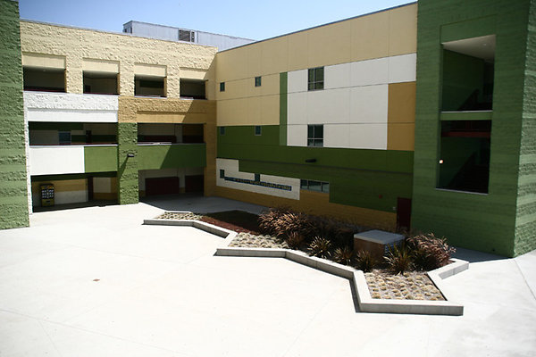 Exterior-Campus-27