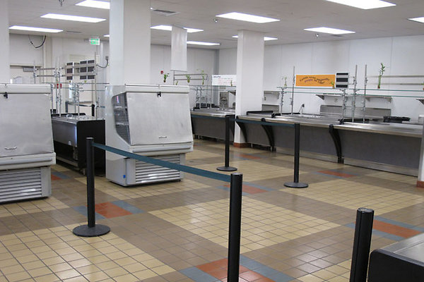 Cafeteria-Serving Areas-12