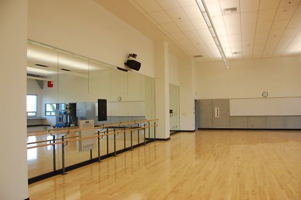 Studio3 8705