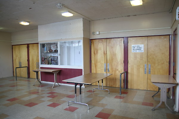 Van.Nuys.Gym.Old.04