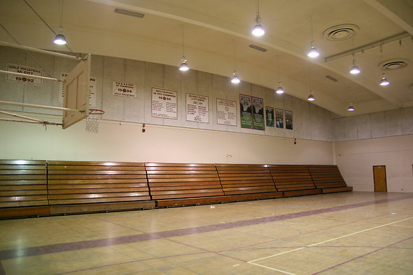 Van.Nuys.Gym.Old.18