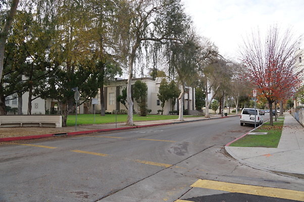 Van.Nuys.HS.Front.03