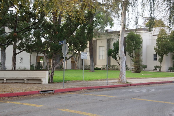 Van.Nuys.HS.Front.06