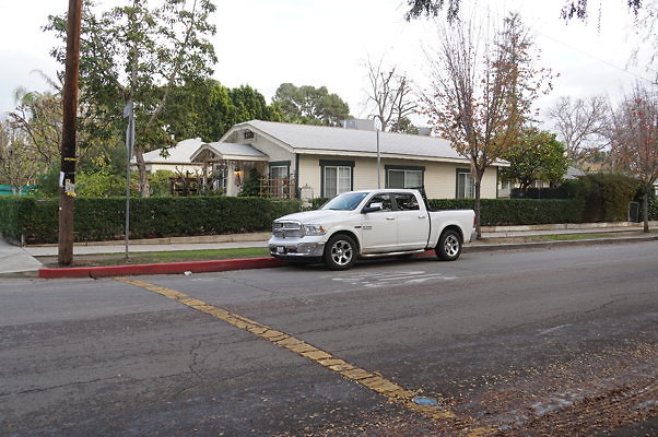 Van.Nuys.HS.Front.15