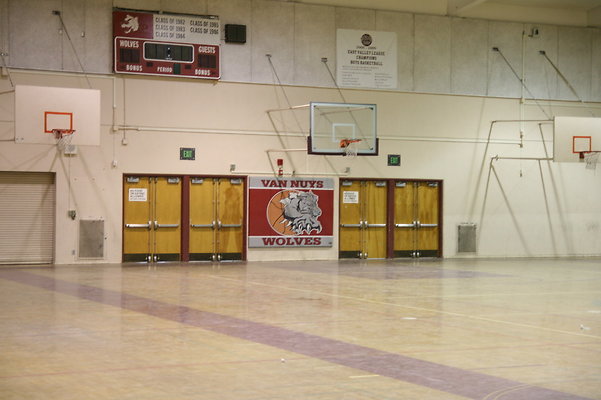 Van.Nuys.Gym.Old.20