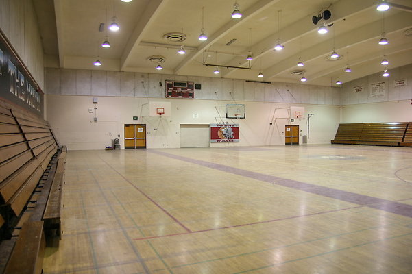 Van.Nuys.Gym.Old.06