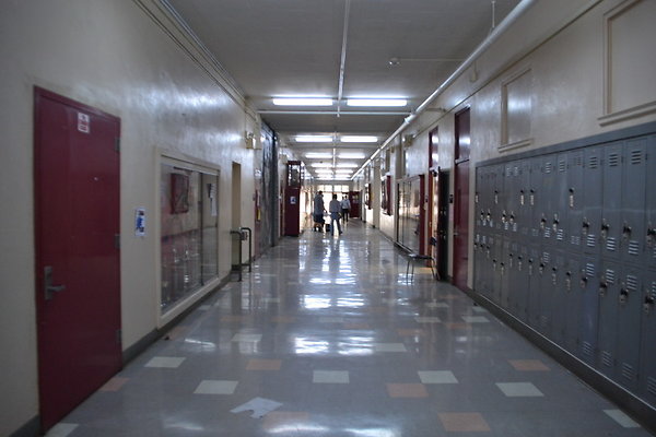 Van.Nuys.HS.Hallways.07
