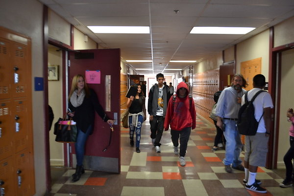 Van.Nuys.HS.Hallways.09
