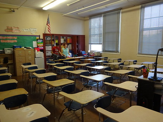 Van.Nuys.Rm.402.03 Van.Nuys.Rm.402.03