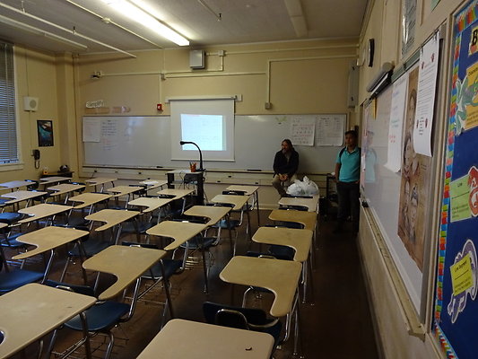 Van.Nuys.Rm.402.11 Van.Nuys.Rm.402.11