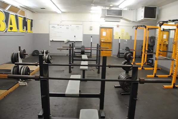 San Pedro High School.Weight Room.Lockers.Old Gym