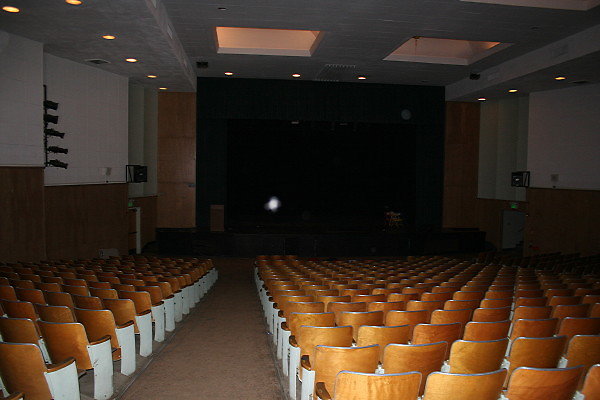 John Muir Middle School.Burbank.Theater
