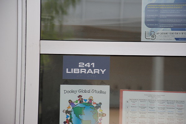 Dooley Elementary.Long Beach.Library