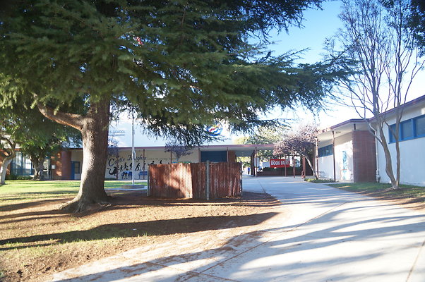 C.H.School.EXT.03