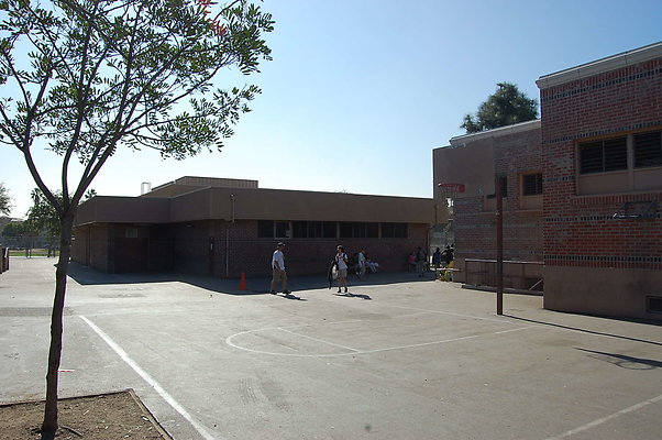 Burroughs Middle School.Brick backgrounds