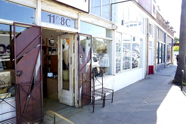 AbbottKinneyWest 121 AbbottKinneyWest 121