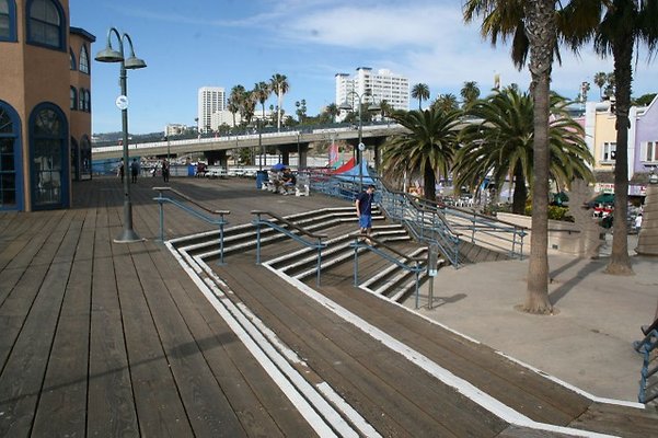 Santa.Monica.Pier.Area.160