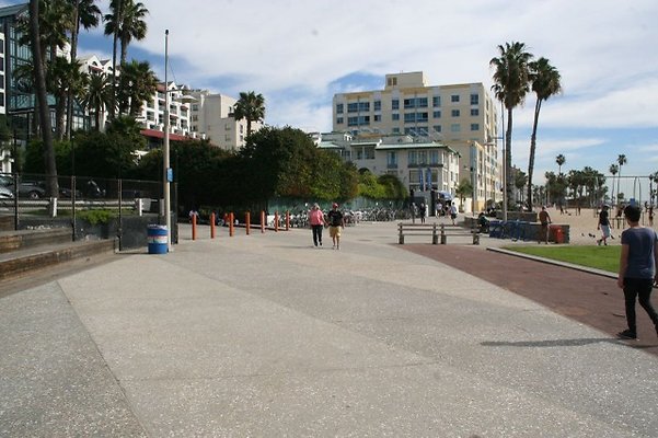 Santa.Monica.Pier.Area.183