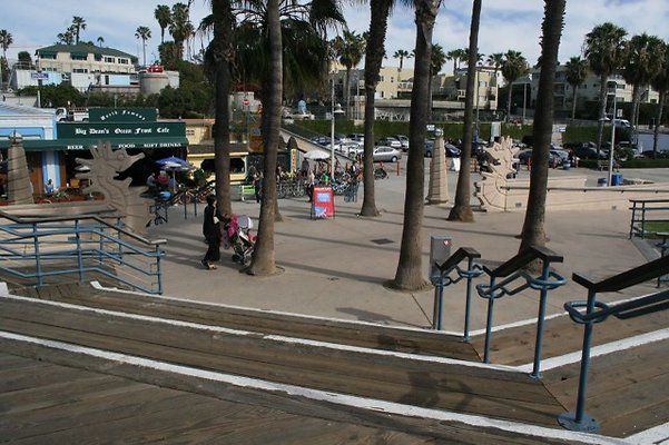 Santa.Monica.Pier.Area.155