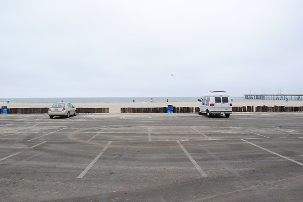 Beach Parking Lot.Washington Blvd