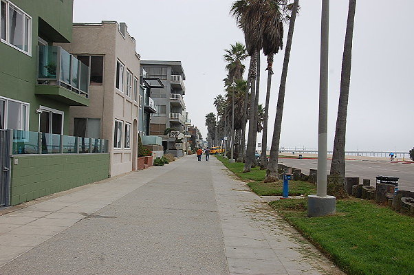 Venice Boardwalk. No. Venice to Washington