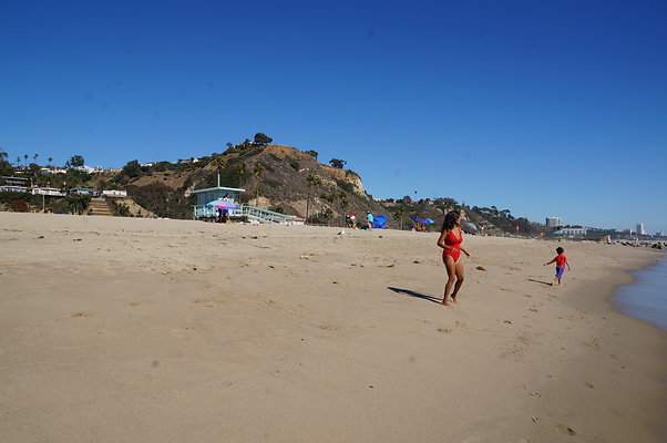 WIll Rogers.Beach.Towers.6.To.7.82