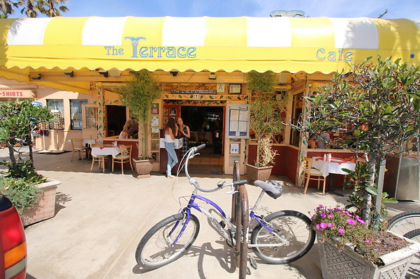 Terrace.Cafe.Venice.14
