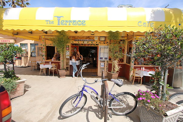 Terrace.Cafe.Venice.14