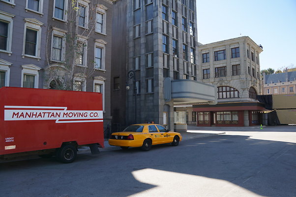 Universal.Studios Brownstones03