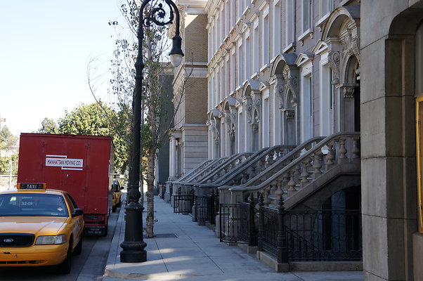 Universal.Studios Brownstones18