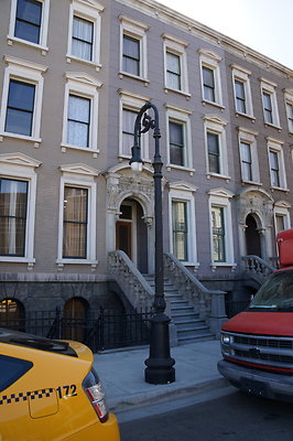 Universal.Studios Brownstones07