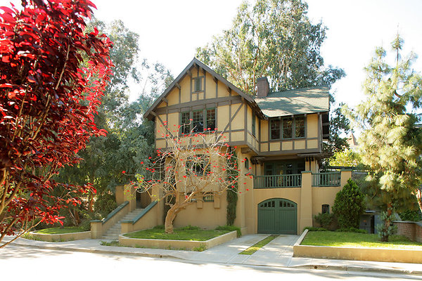 House2ExteriorL1
