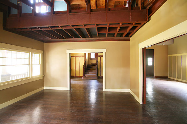 House5InteriorL