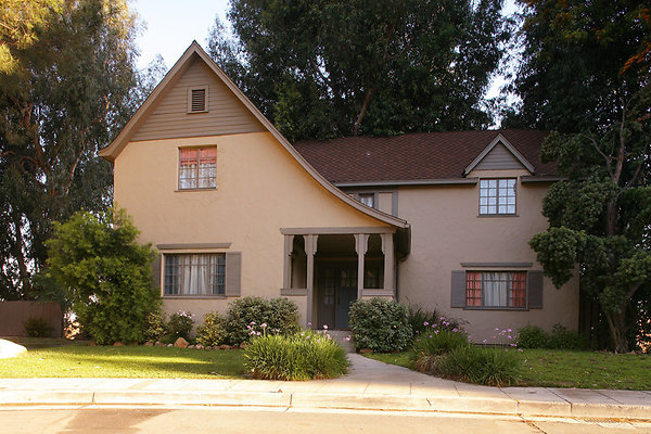 House3ExteriorL2