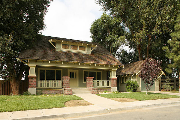 House4ExteriorL1