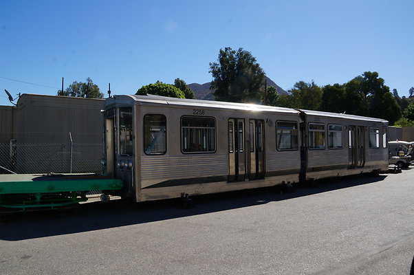 Universal.Subway Car02