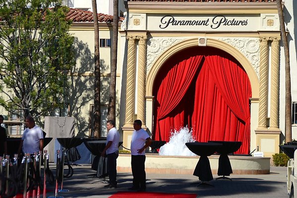 36.Paramount.Bronson.Gate 2
