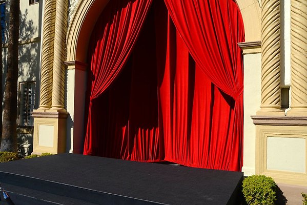 45.Paramount.Bronson.Gate 2