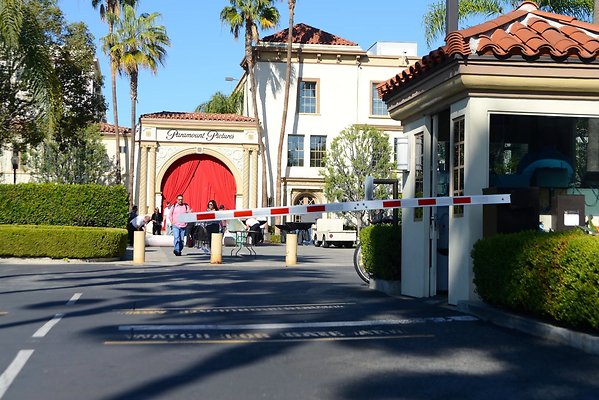 14.Paramount.Bronson.Gate 2