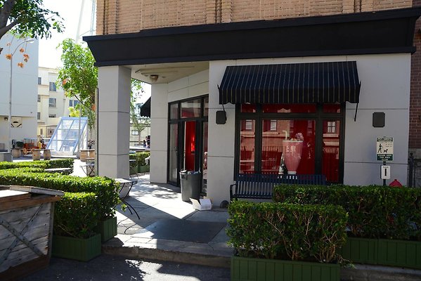 26.Paramount.UpperEast-Village 2