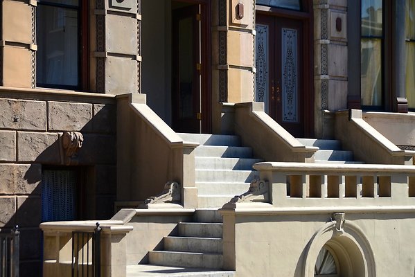 21.Paramount.Lower.East.Brownstones 2