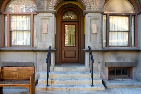 23.Paramount.Lower.East.Brownstones 2