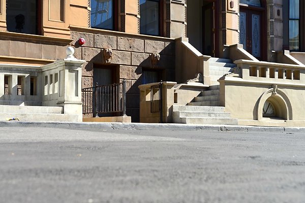 35.Paramount.Lower.East.Brownstones 2